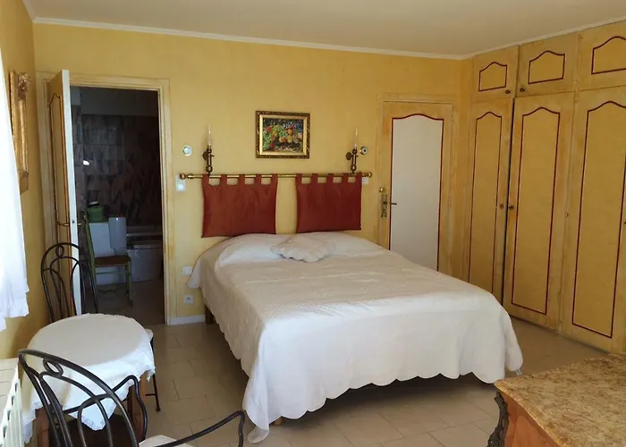 La Lézardière Bed and breakfast